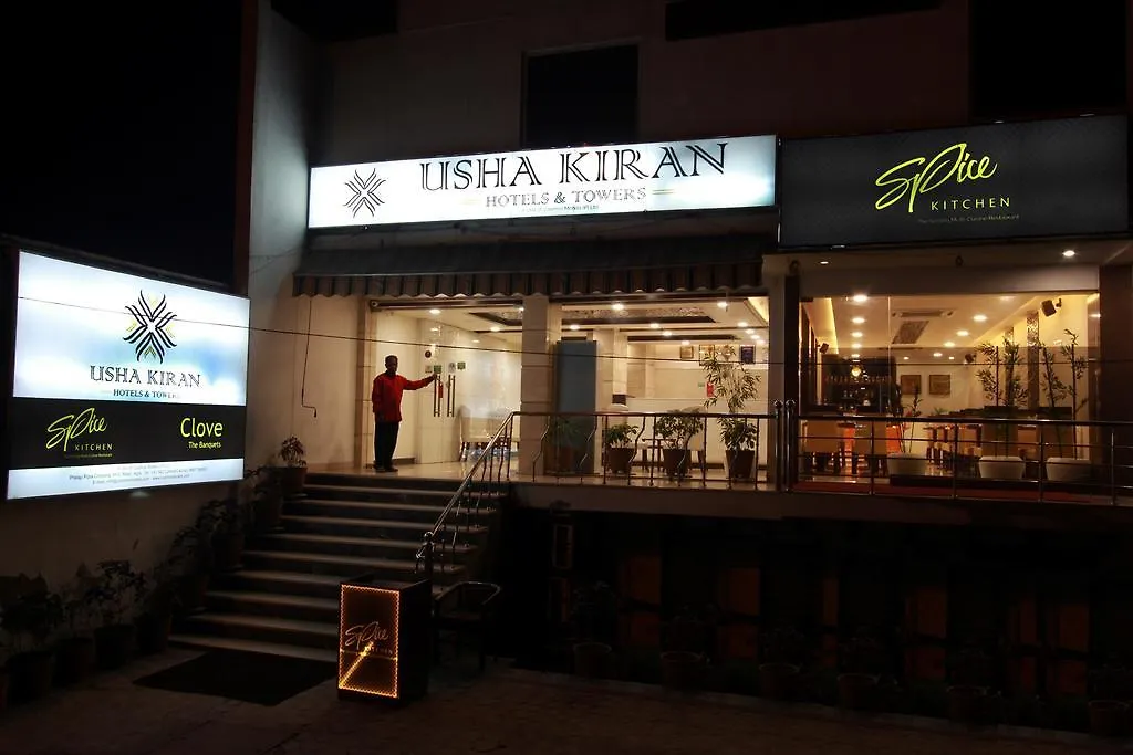 Genx Usha Kiran Agra Hotel