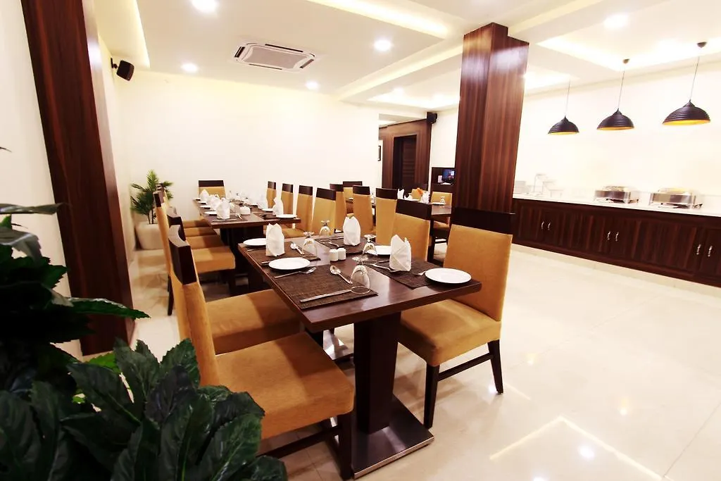 Genx Usha Kiran Agra Hotel 3*, Agra (Uttar Pradesh)