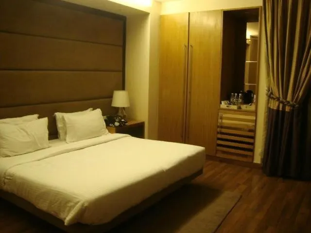Genx Usha Kiran Agra Hotel 3*, Agra (Uttar Pradesh)